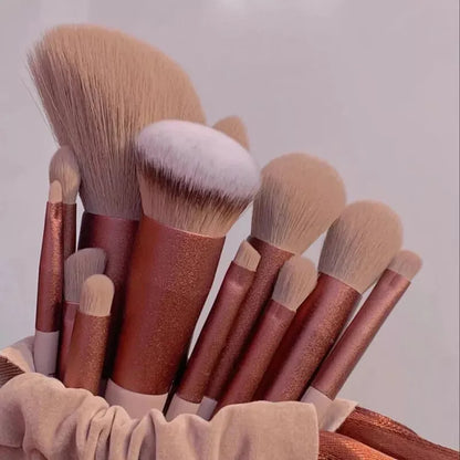 13-Piece Makeup Brush Set: Beauty Essentials with Bag